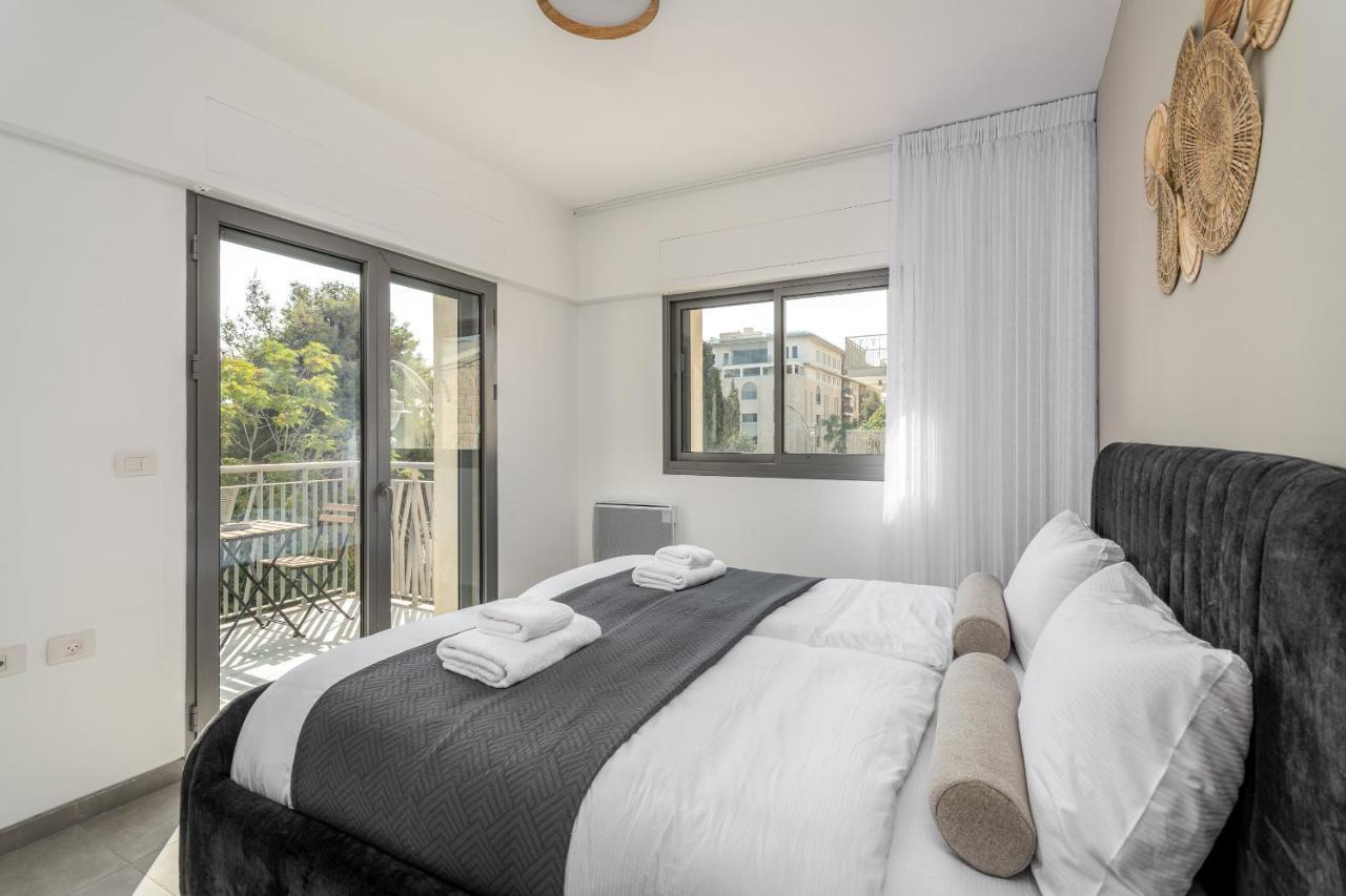 2bdr W Parking Shirat Haneviim - Mamilla Area Sea-u Apartment